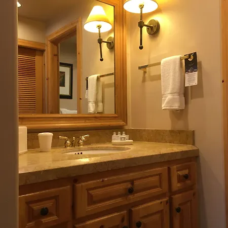 Mountain Lodge