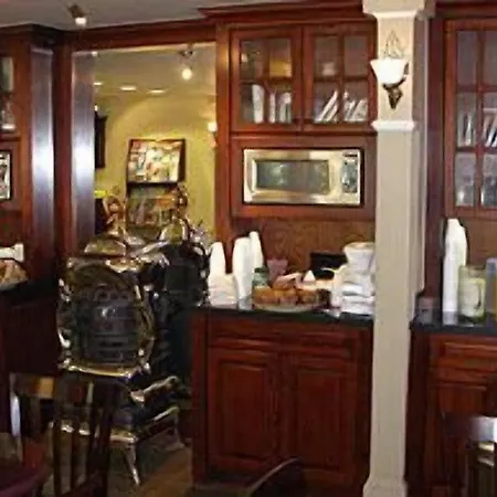 Inn The Victorian