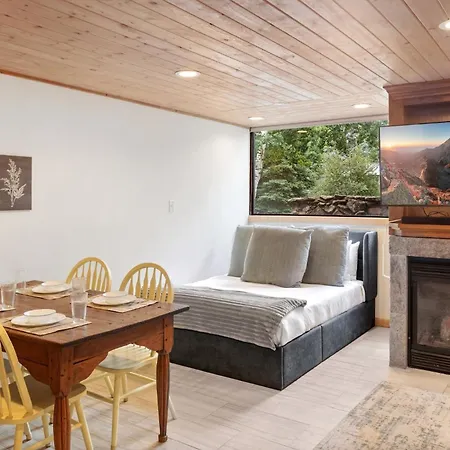 Apartment 324 *