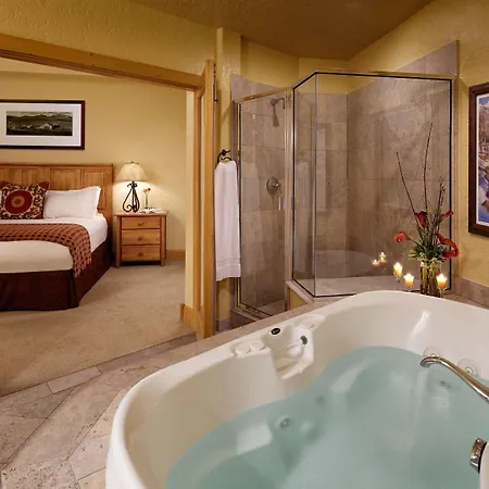Lodge Fairmont Heritage Place, Franz Klammer
