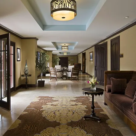 Madeline And Residences, Collection Hotel 4*