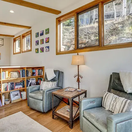 Luxurious Ski-in/ski-out Mountain Escape * Telluride