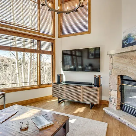 Luxurious Ski-in/ski-out Mountain Escape Telluride