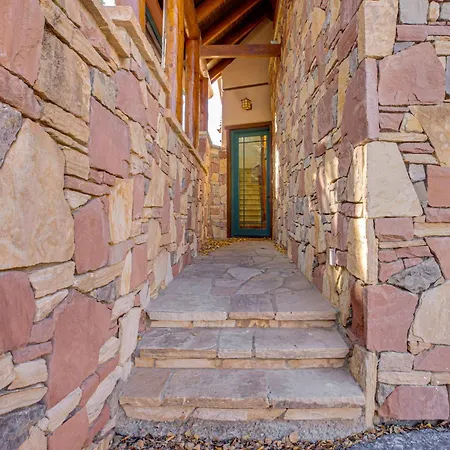 Luxurious Ski-in/ski-out Mountain Escape Holiday home Telluride