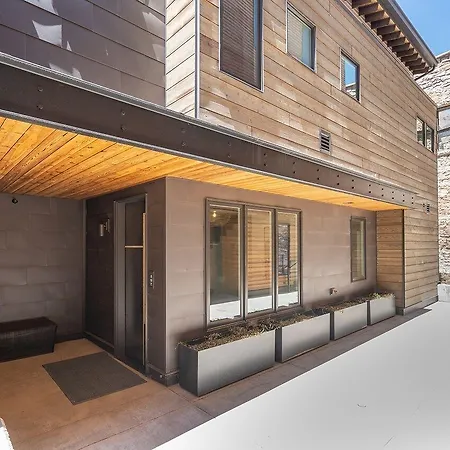 Luxury Stay! 2 Min To Gondola - Storage, Sauna, Heated Garage, Gym * Telluride