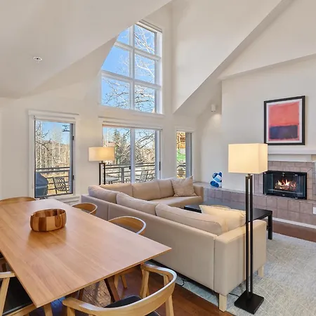 Blue Mesa 4 Liftside Hot Tub Access 3bd 2.5ba Sleeps 8 Telluride