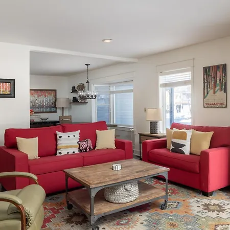 Apartment Smuggler Mine - Modern Pet Friendly Retreat Near Slopes