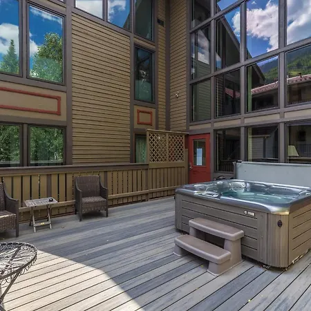 West End Winner - Hot Tub, Parking, Open Kitchen & Living Space * Telluride