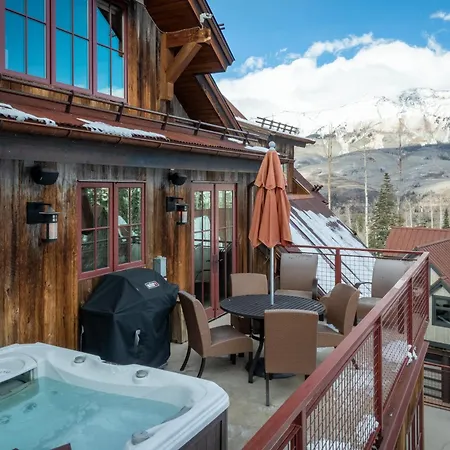 Apartment The Veranda At Trails Edge - Penthouse Views And Access! *