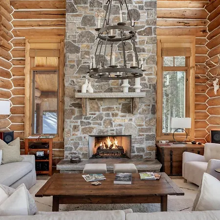 Bear - Modern Log At Easy Ski-in-out Location Villa Telluride