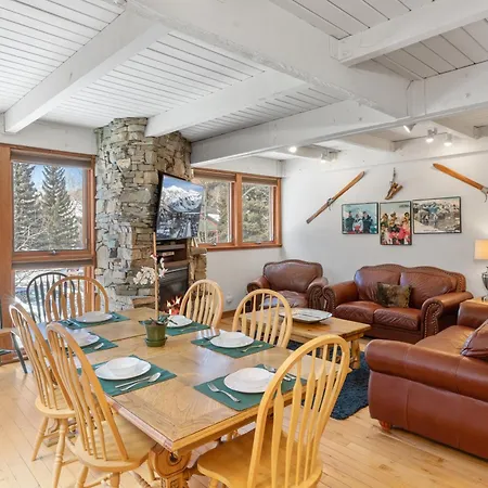 Apartment Town Trail Retreat Patio Lift 7 Hot Tubs 3br 2ba Sleeps 8 *