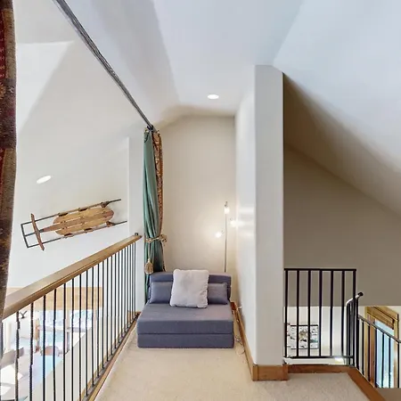 Terraces 502 *