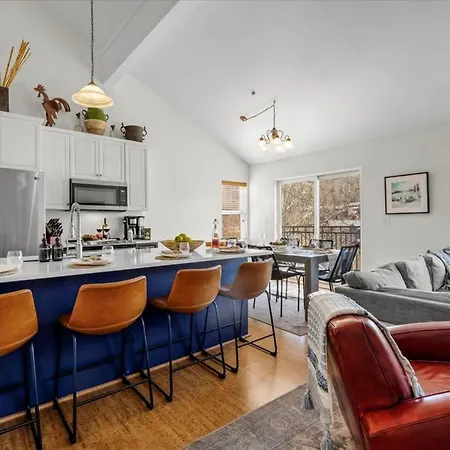 Holiday home Mountain Village Escape - Walk To Slopes & Views Telluride