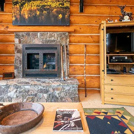 Forever 103 Holiday home