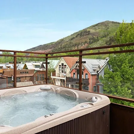 Downtown - Near Gondola Holiday home *