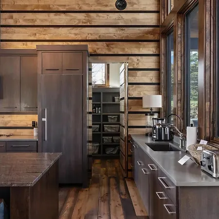 Ridge - Hot Tub, Fire Pit & Mountain View Holiday home Telluride
