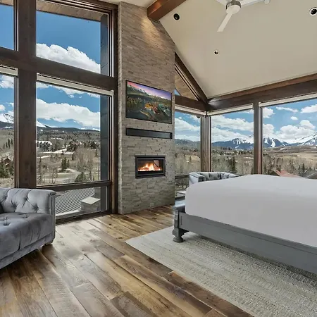 Holiday home Ridge - Hot Tub, Fire Pit & Mountain View *