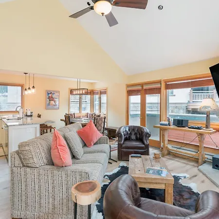 Le Chamonix D Apartment