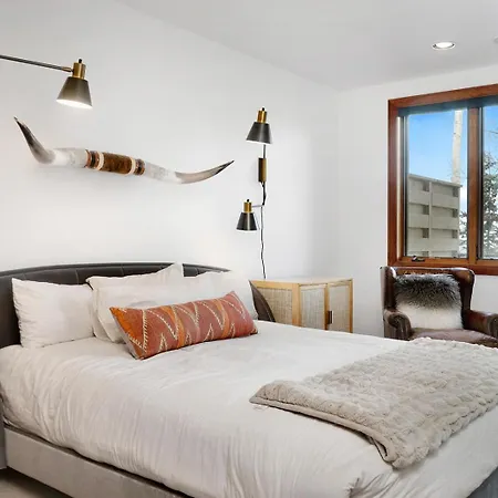 Holiday home Aspen Ridge 16 Skigolf 4bd 4.5ba Sleeps 10 *