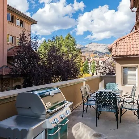 Le Chamonix D Apartment