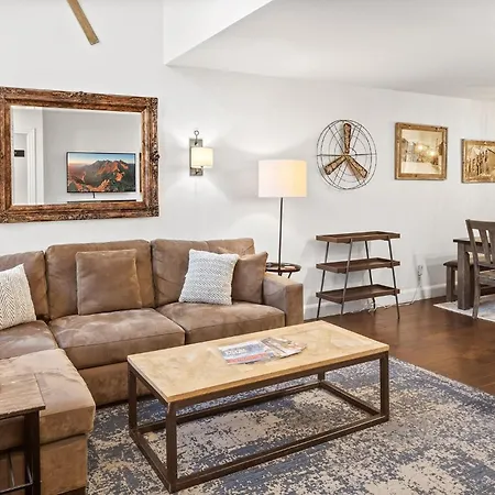 Mountain View Dream On River Trail - Hot Tub, Garage, Lift 7 In Out Apartment