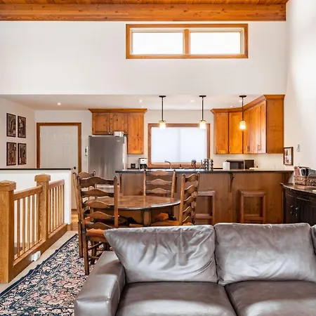 Riverside C202 By Avantstay Holiday home *