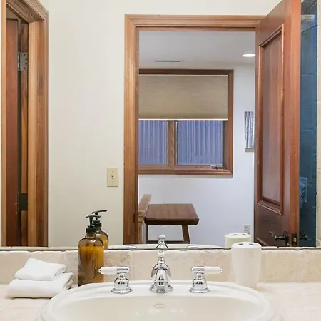 Pacific Street Townhome 514b By Avantstay Apartment *