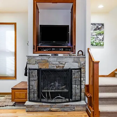 Apartment Pacific Street Townhome 514b By Avantstay