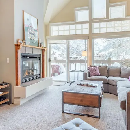 Holiday home Etta Place Too 113 By Avantstay Close To Town The Slopes In W Communal Pool Hot Tub
