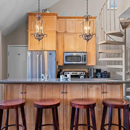 Blue Mesa Penthouse By Avantstay Apartment *