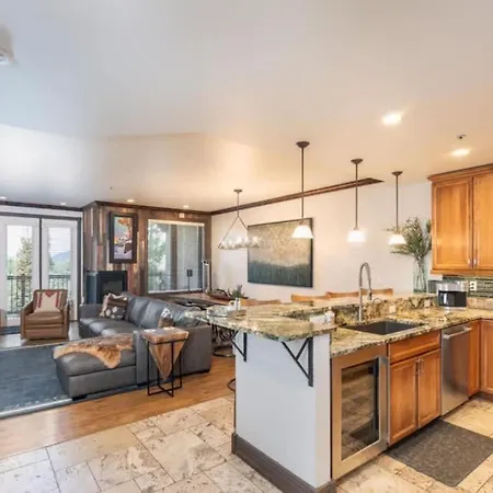Mtn Village Retreat - Balcony Views & Steam Shower Holiday home Telluride
