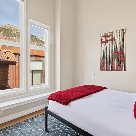 Slopeside Paradise Penthouse At Lift 7, Views, Fireplace, Deck, Hot Tub Apartment *