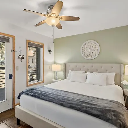 Modern Comfort On River Trail - Mountain Views, Hot Tub Telluride