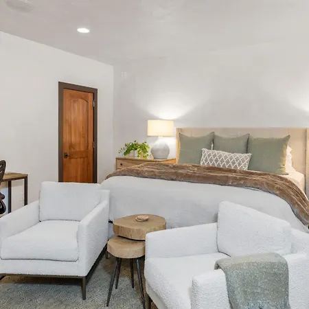 Vista Haus At Country Club - Private Golf And Retreat! *