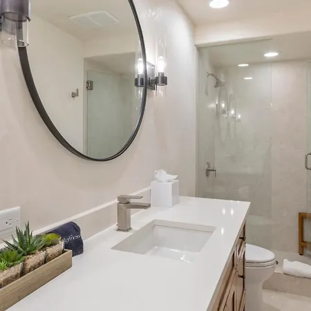 Villa Vista Haus At Country Club - Private Golf And Retreat! *