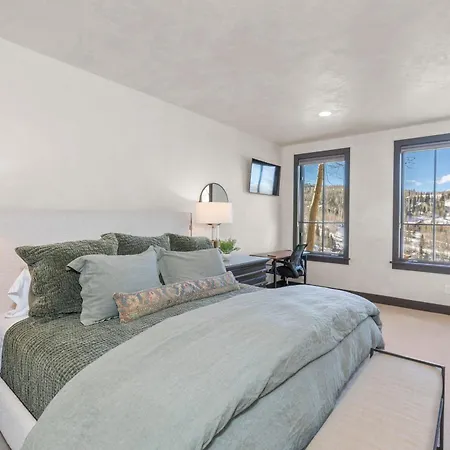Vista Haus At Country Club - Private Golf And Retreat! *