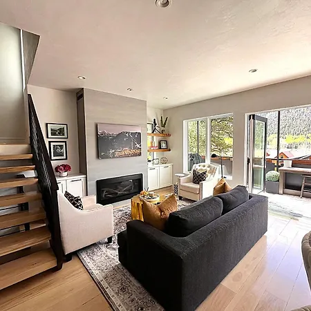 Holiday home Basecamp At Valley Floor - Views And Wildlife!