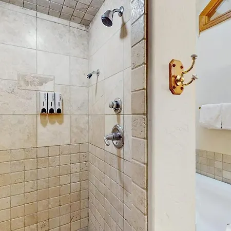 Cimarron Mountain Retreat