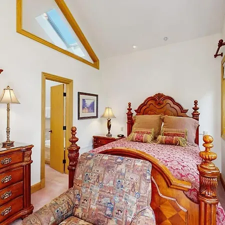 Cimarron Mountain Retreat *