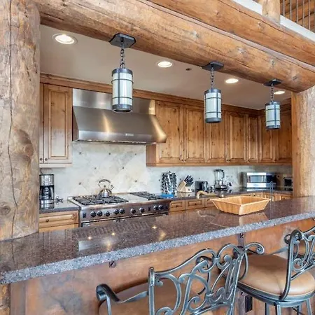 Apartment On Sundance 122 - Pine Palace Telluride