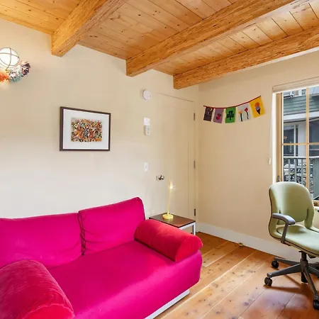 Sunnyside Hideout Holiday home *