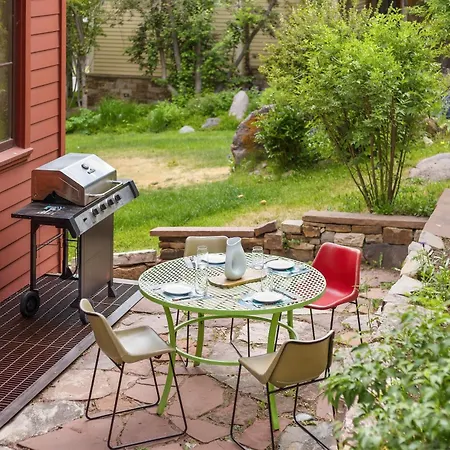 Sunnyside Hideout Holiday home
