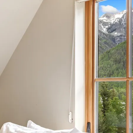 Sunnyside Hideout Holiday home