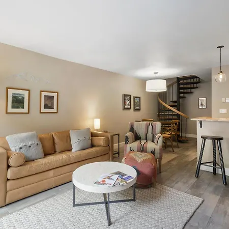 In Out In Town! Area Views, Fireplace, Hot Tub Telluride