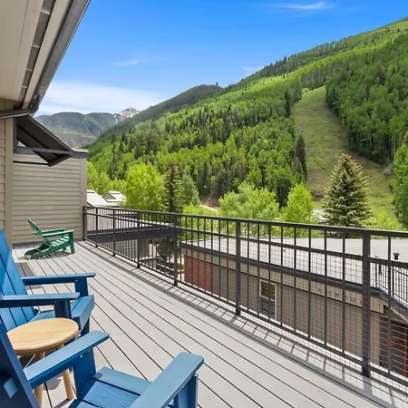 In Out In Town! Area Views, Fireplace, Hot Tub