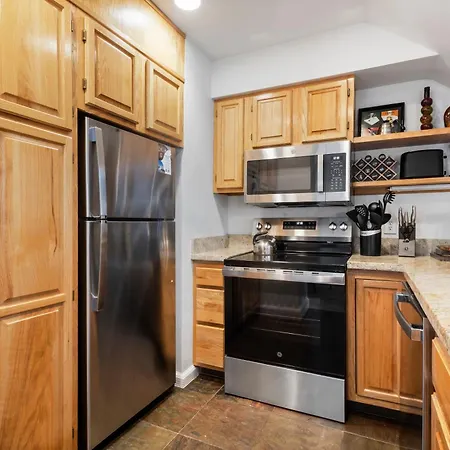 Cimarron 33 Apartment *