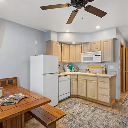 Ground Floor On River Trail, Walk To Telluride