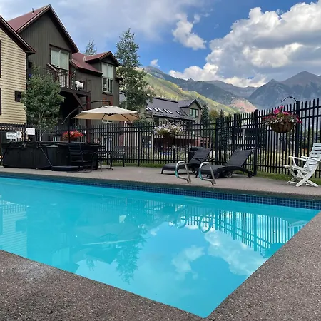 Etta Place Too - Hot Tub W View - Ski-in Ski-out Apartment Telluride
