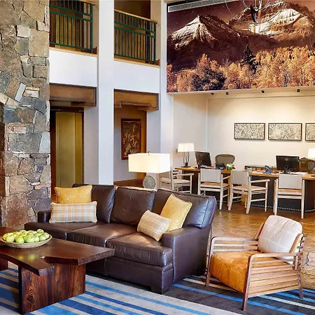 Fairmont Heritage Place, Franz Klammer Lodge *