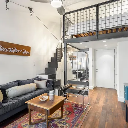 Apartment Tomboy 144 *